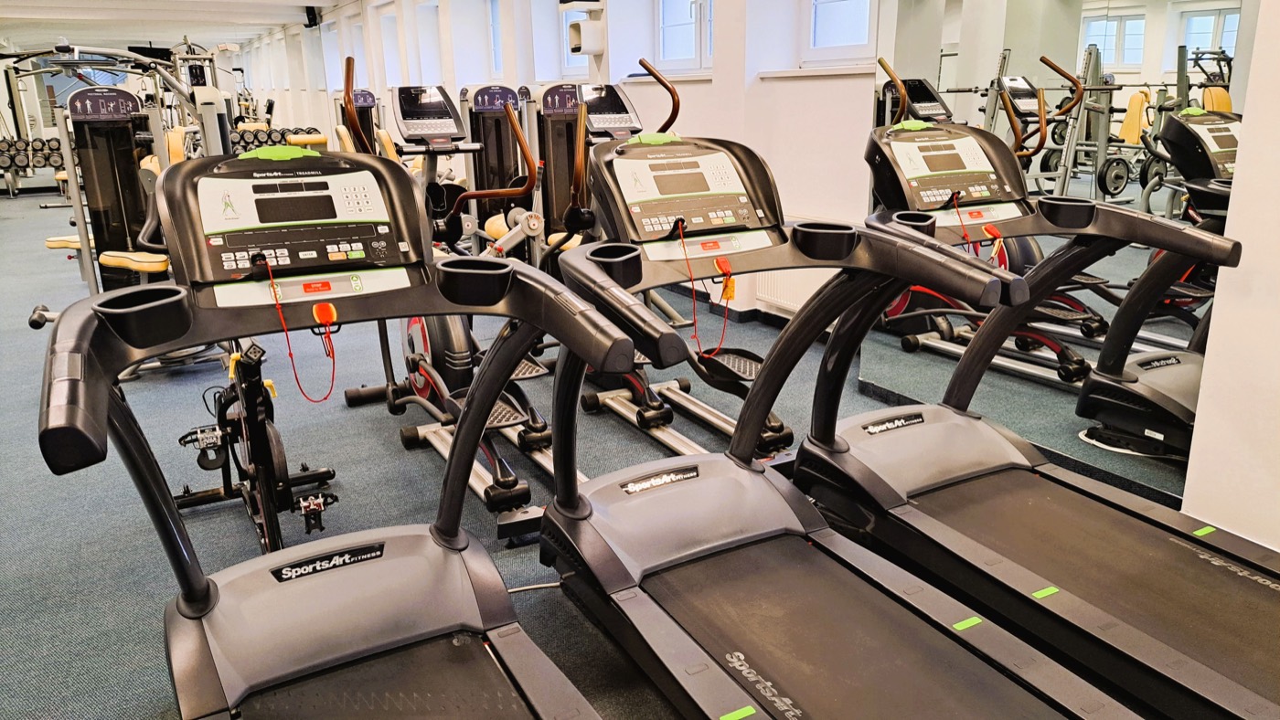 FIT STaRZ Tehelné pole – športovisko v Bratislave (Nové Mesto)
