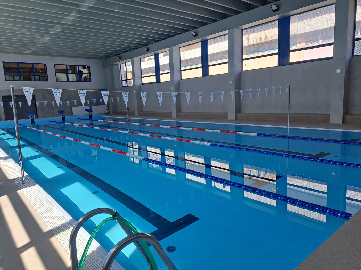 Mestská plaváreň Pasienky – 25 m bazén – športovisko v Bratislave (Nové Mesto)