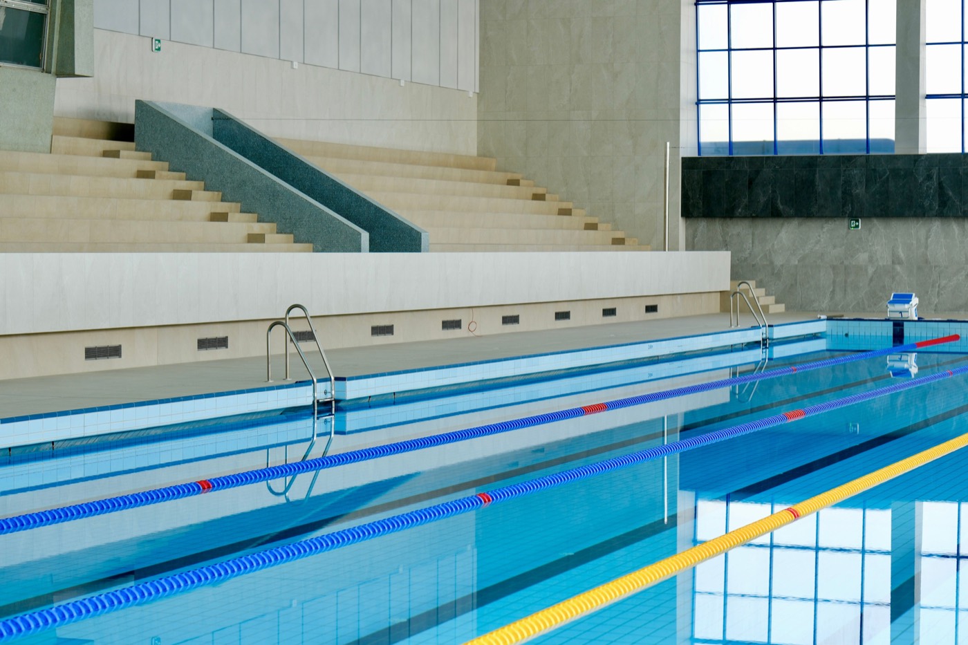 Mestská plaváreň Pasienky – 50 m bazén – športovisko v Bratislave (Nové Mesto)